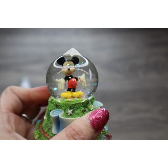 Walt Disney World 2000 Mickey Mouse Snow Globe Souvenir Collectible - Picture 8 of 13